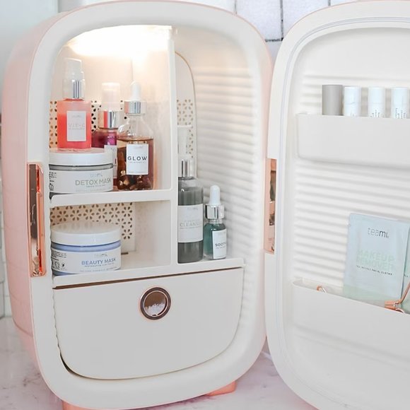 Teami Blends Luxe Skincare Fridge - Picture 3 of 3